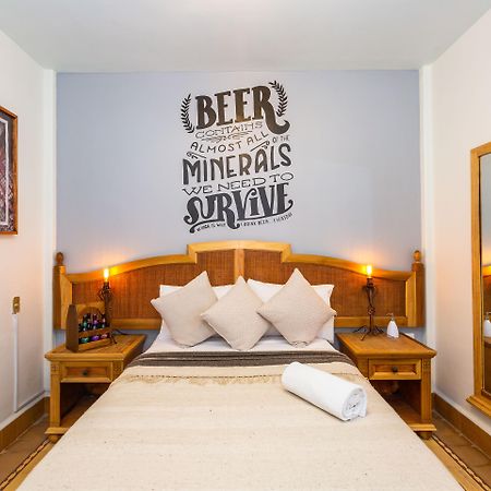 Mala Vecindad Beer Hotel مدينة مكسيكو المظهر الخارجي الصورة