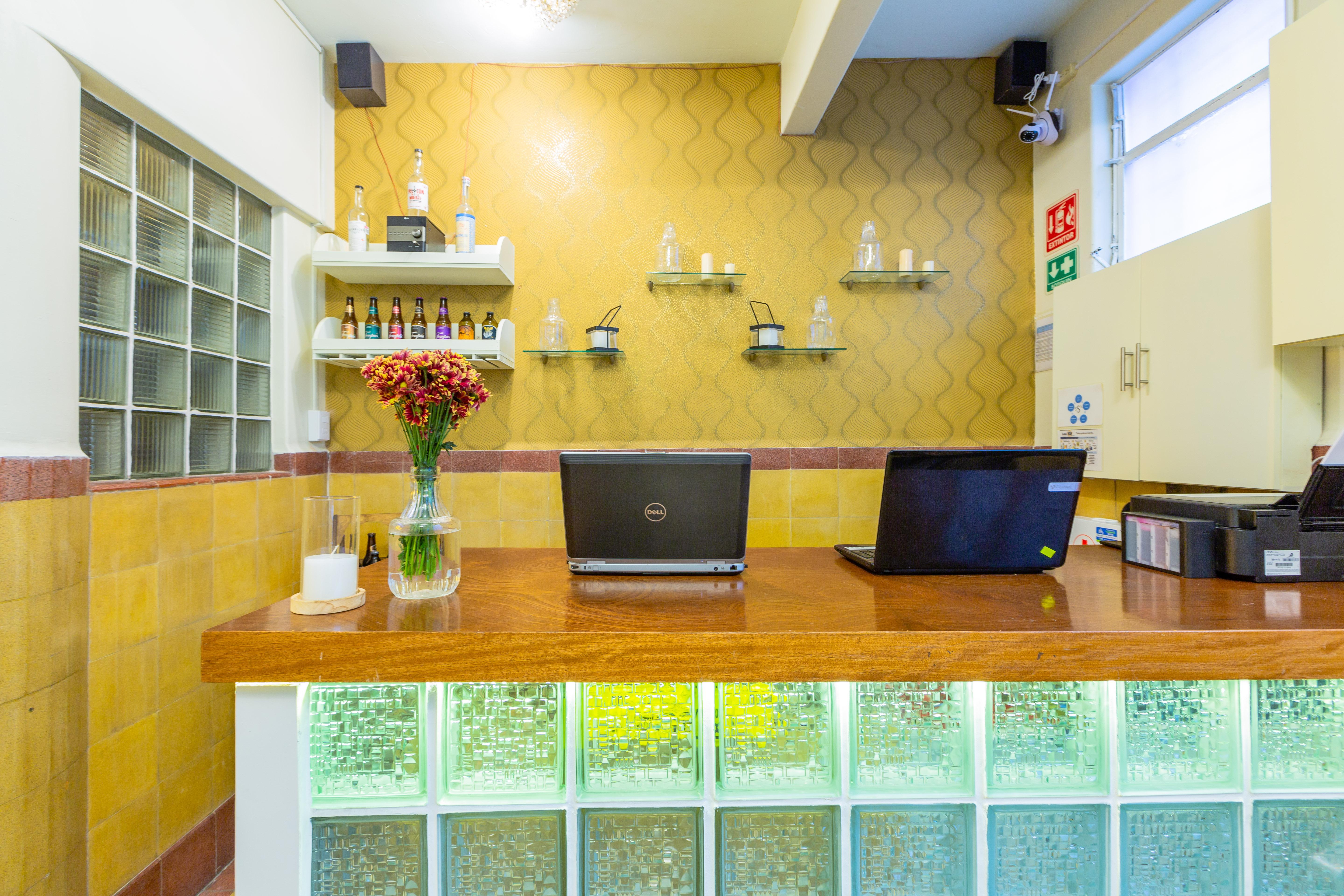 Mala Vecindad Beer Hotel مدينة مكسيكو المظهر الخارجي الصورة