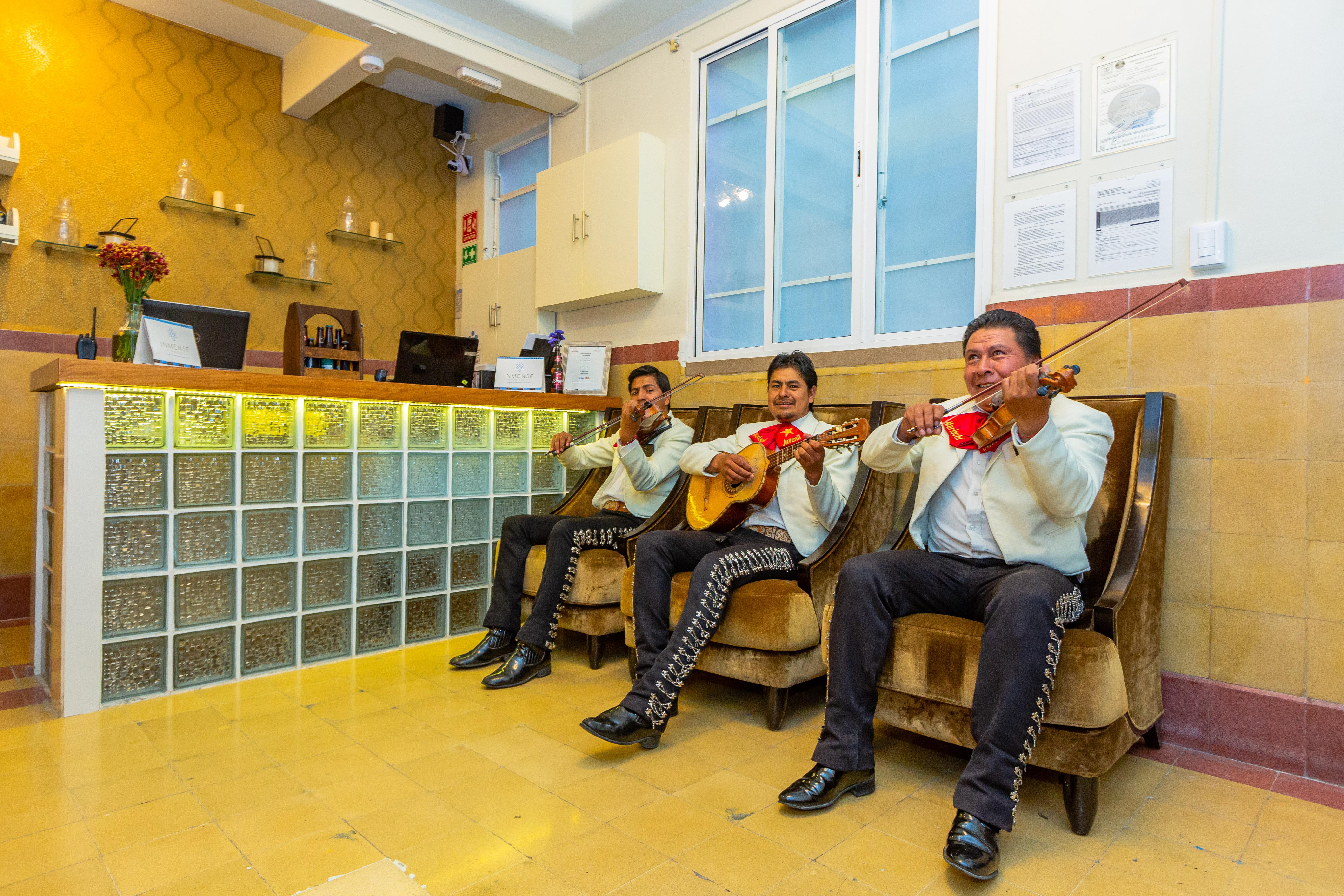 Mala Vecindad Beer Hotel مدينة مكسيكو المظهر الخارجي الصورة