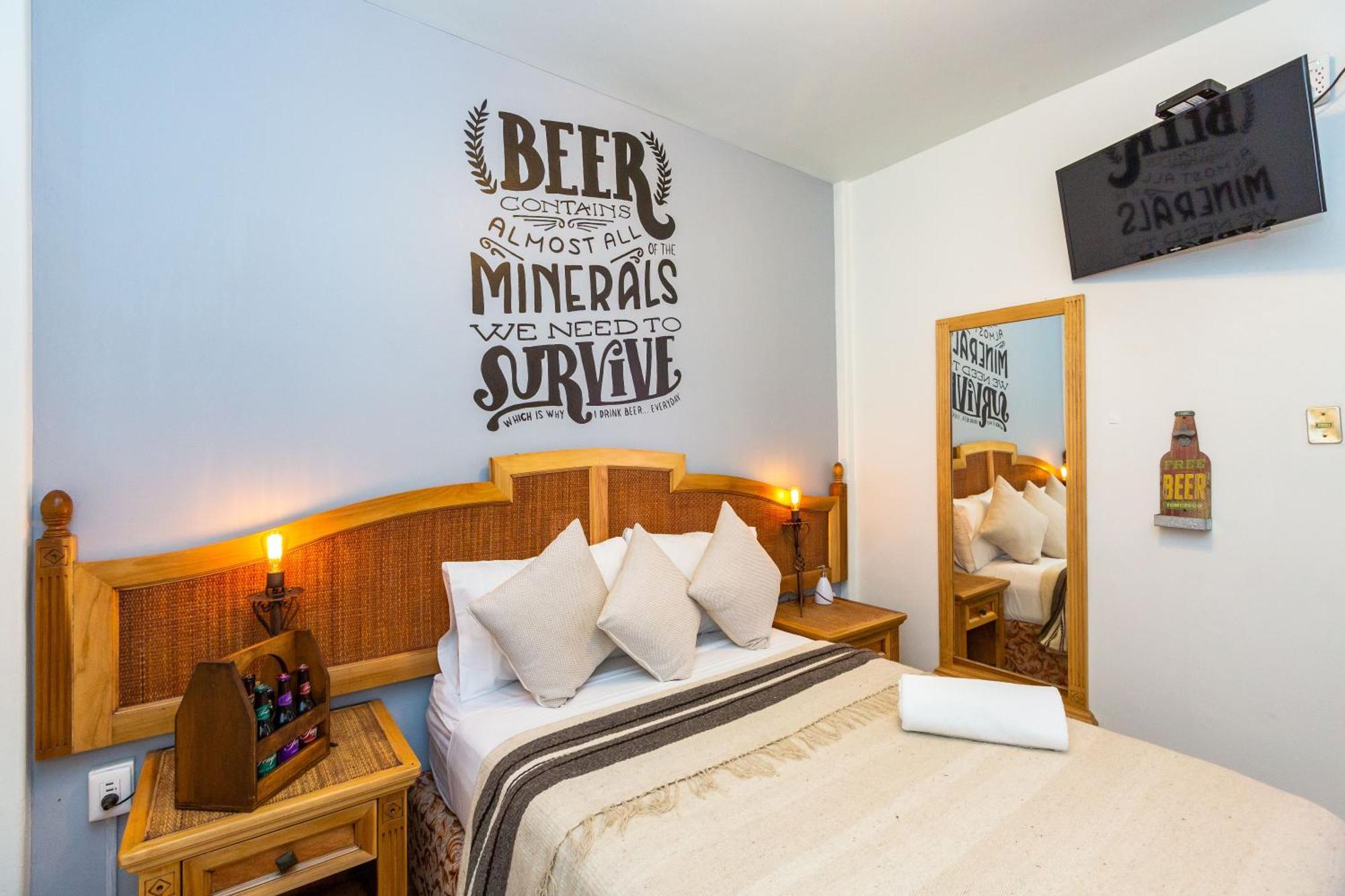 Mala Vecindad Beer Hotel مدينة مكسيكو المظهر الخارجي الصورة