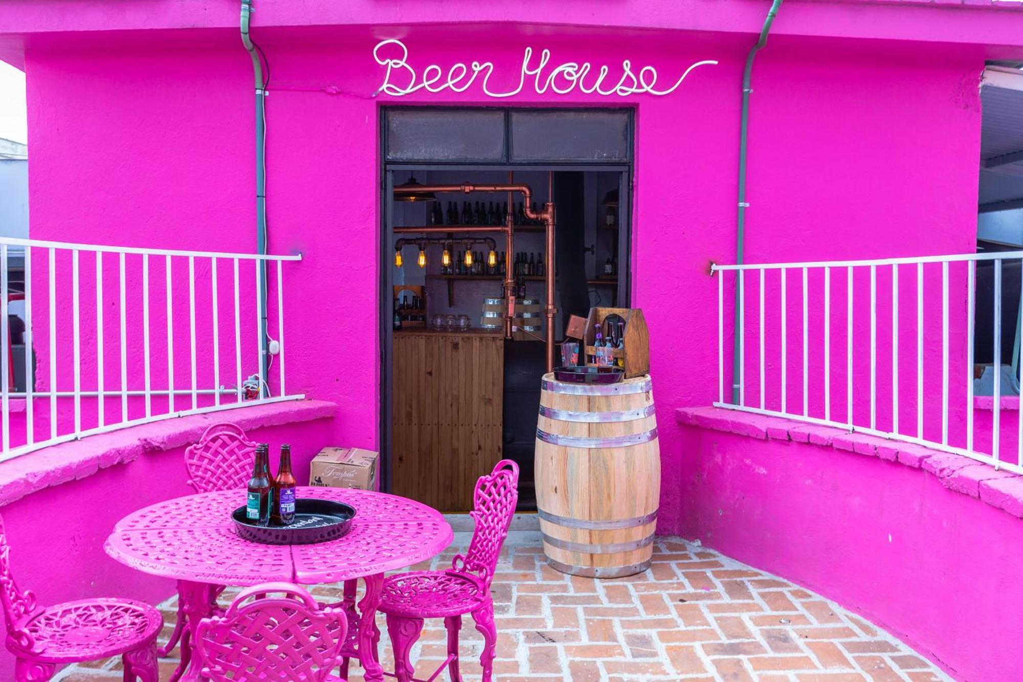 Mala Vecindad Beer Hotel مدينة مكسيكو المظهر الخارجي الصورة